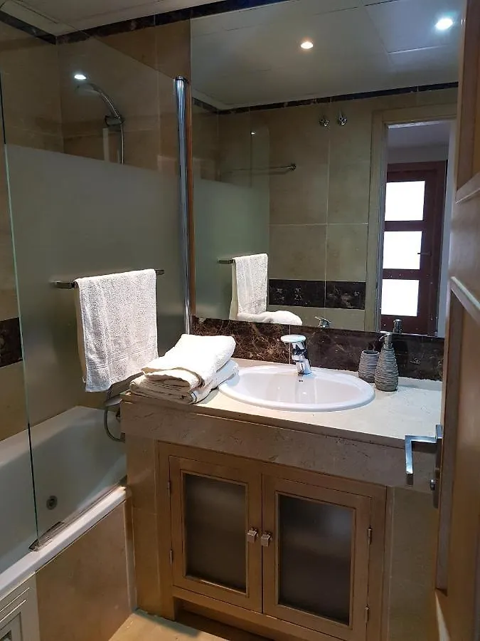 Puerto De La Duquesa, Marina Del Castillo, Manilva, Malaga Appartement